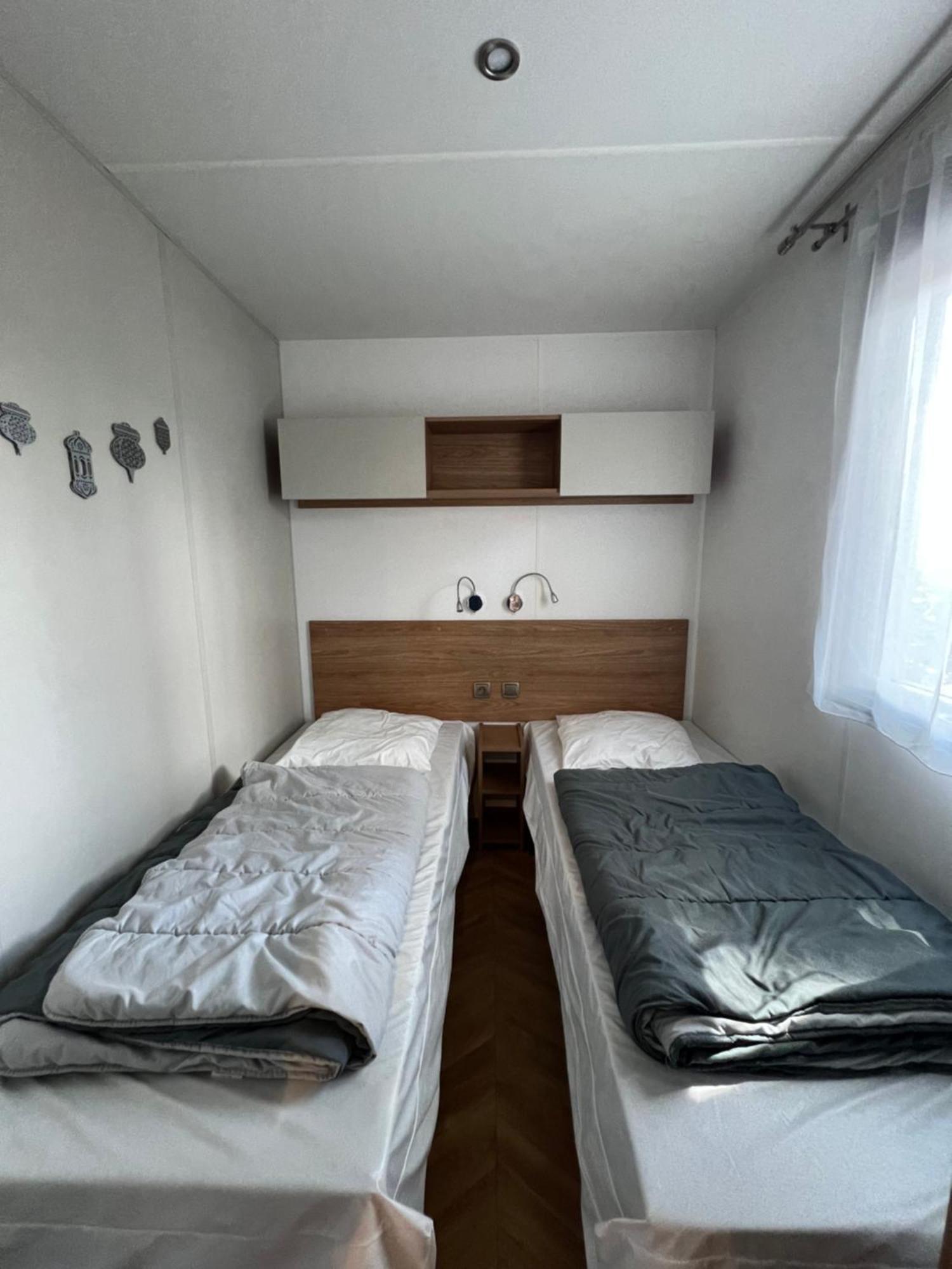 ארגלס-סור-מר Camping Del Mar 10, Mobil Home Petit Paradis, 6 Personnes, Bord De Mer, Camping Del Mar Village מראה חיצוני תמונה